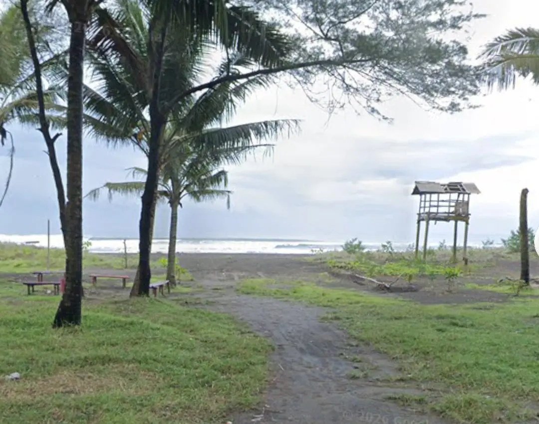 Rahasia Pantai Tersembunyi di Adipala: Pengalaman Wisata yang Menggugah Jiwa